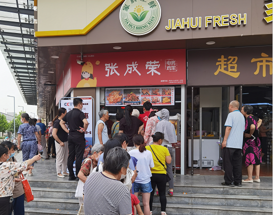 餐飲小吃門店吸引客流的“八大定律”